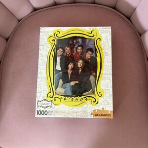Friends 1000 Puzzle